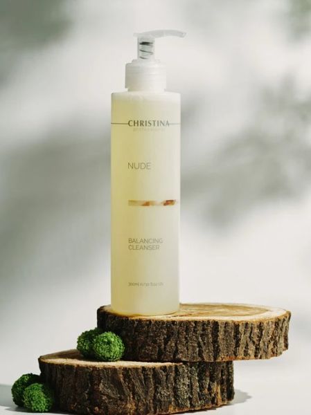 Балансирующий очищающий гель для тела Кристина Christina Nude Balancing Cleanser 300 мл &mdash; мягкое очищение, восстановление pH и свежесть кожи CHR944 фото