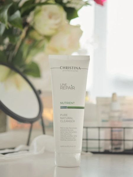 Натуральна очищувальна пінка Christina Line Repair Nutrient Pure Natural Cleanser Крістіна, 250 мл  CHR862 фото