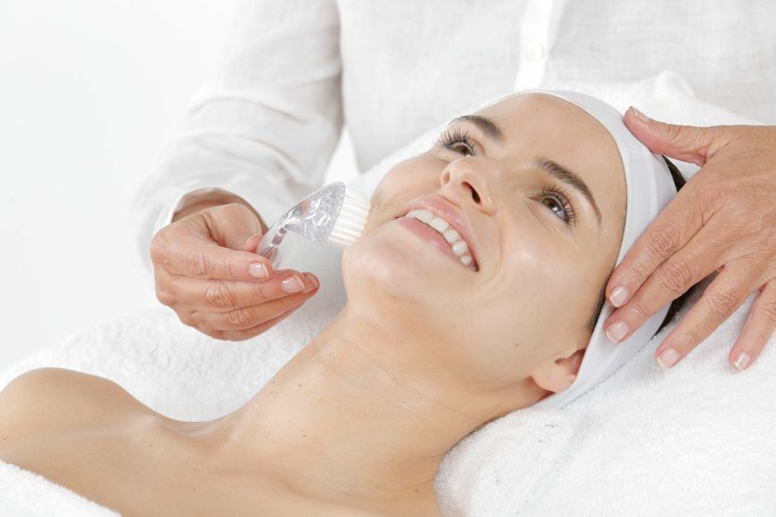 М&rsquo;який очищувальний гель (крок 1) Christina Крістіна Bio Phyto Mild Facial Cleanser, 500 мл CHR574 фото