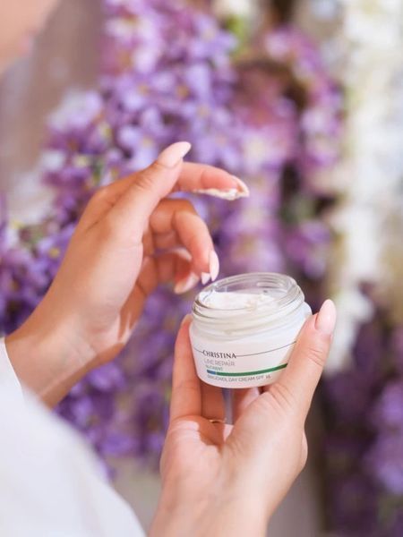Дневной крем SPF 15 с бакучиолом Christina Кристина Line Repair Nutrient Bakuchiol Day Cream SPF 15, 50 мл CHR867 фото