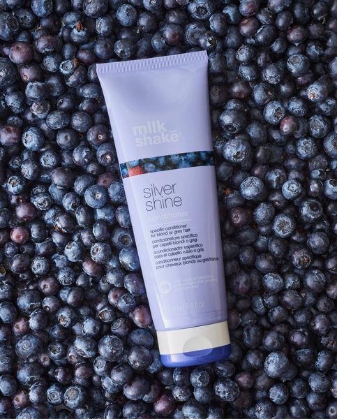 Фиолетовый кондиционер Milk_Shake Silver Shine Conditioner 250 мл для светлых, седых и белых волос Милкшейк 1255914 фото