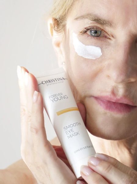 Маска для шкіри навколо очей Крістіна Christina Forever Young Eye Smooth Mask 50 мл &mdash; глибоке зволоження, розгладження зморшок та миттєве освіження делікатної зони CHR172 фото