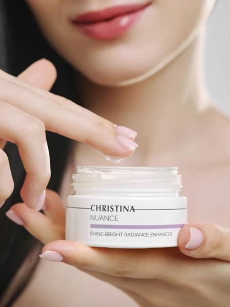 Оновлювальний крем &laquo;Інтенсивне сяйво&raquo; Крістіна Christina Nuance Shine Bright Radiance Enhancer 50 мл для гладкості та природного сяйва шкіри CHR858 фото