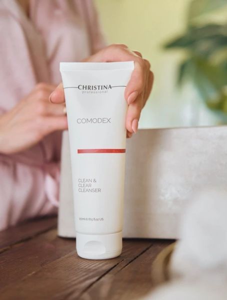 Гель для очищення шкіри Кристина Christina Comodex Clean & Clear Cleanser 250 мл &mdash; глибоке очищення, антибактеріальний ефект та профілактика акне CHR625 фото